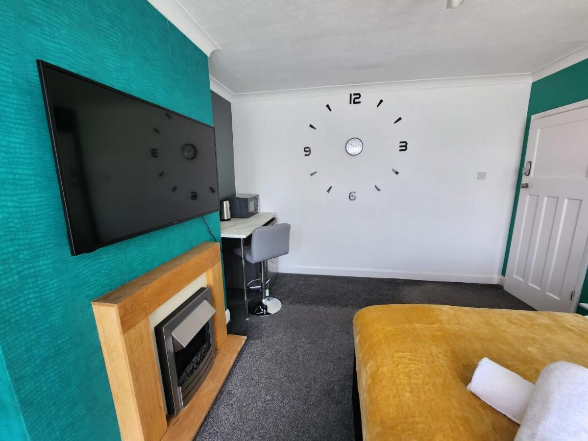 Solihull Shared House Acocks Green Bagian luar foto