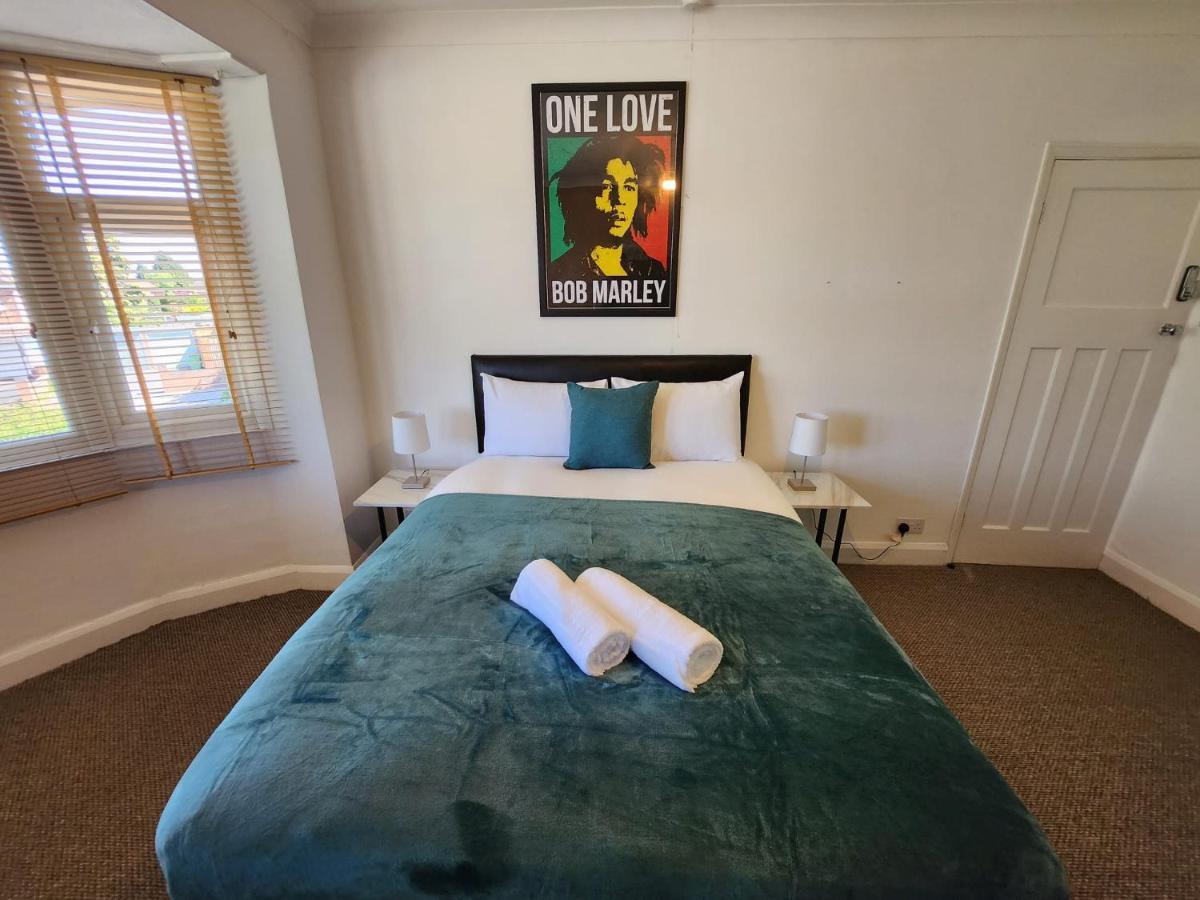 Solihull Shared House Acocks Green Bagian luar foto