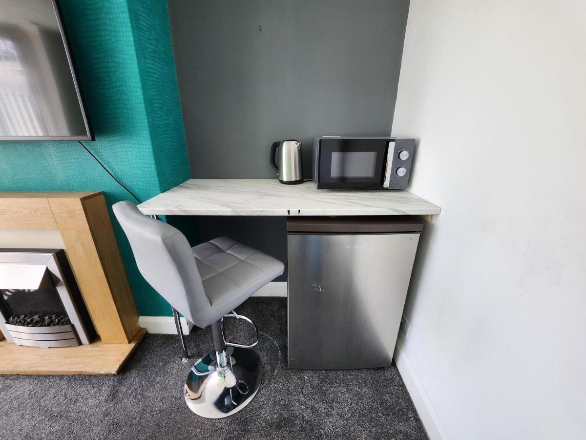 Solihull Shared House Acocks Green Bagian luar foto